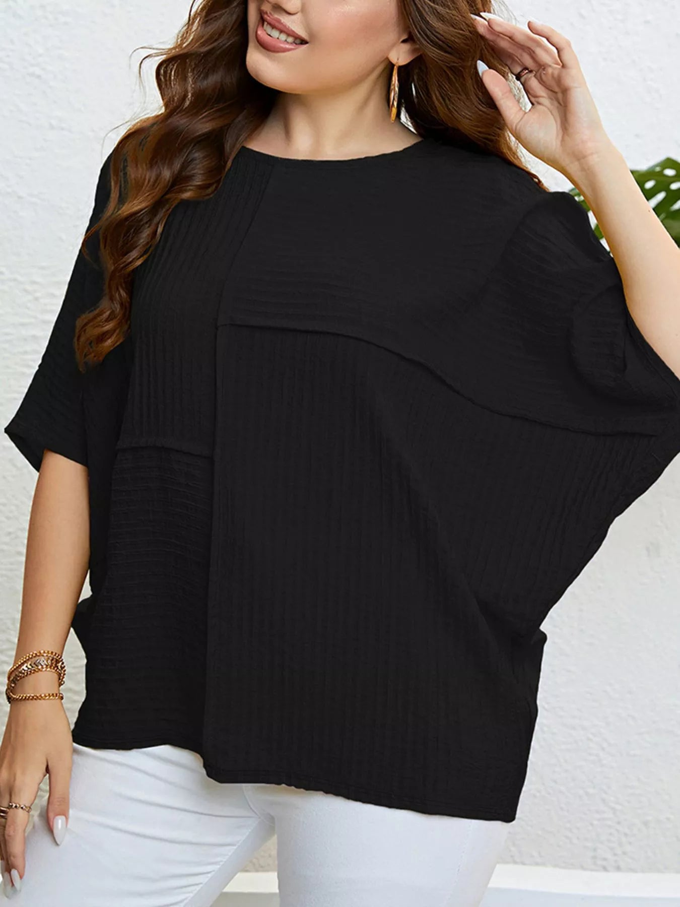 Plus Size Textured Relaxed Fit Top Secondary image