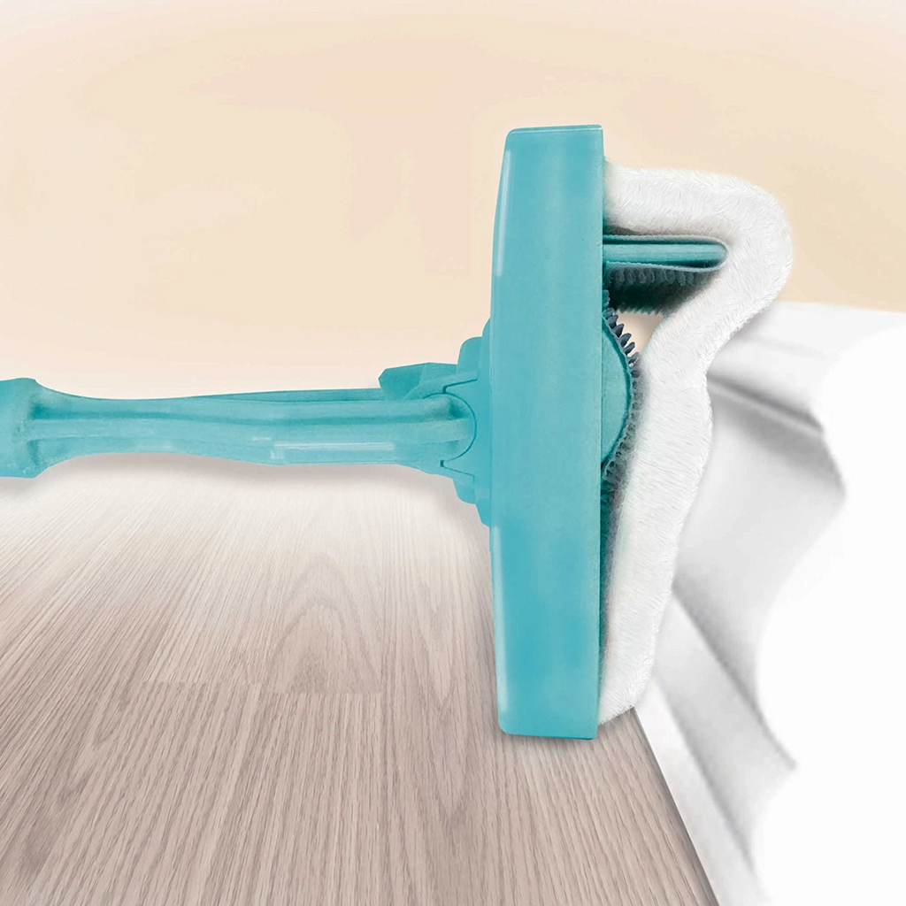 Retractable Baseboard Cleaning Brush